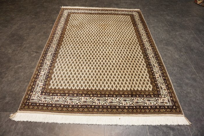 萨鲁克·米尔 - 地毯 - 192 cm - 136 cm