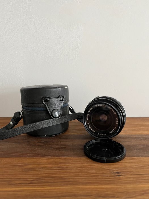 Olympus 35mm 1:2.8 针孔相机