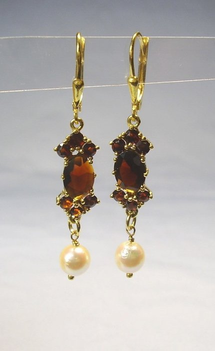 No Reserve Price - böhmische Goldschmiede-Arbeit um 1900 Earrings - Gold-plated, Silver Oval Garnet - Pearl 