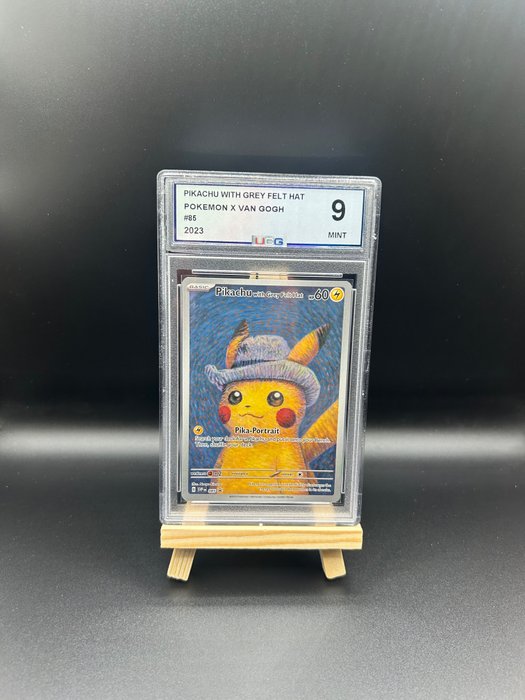 Pokémon - 1 Graded card - Pikachu With Grey Felt Hat #85 - UCG