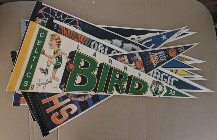 Boston Celtics en andere - NBA - Larry Bird - Shaquille O'Neal - David Robinson e.a. Flag / pennant 