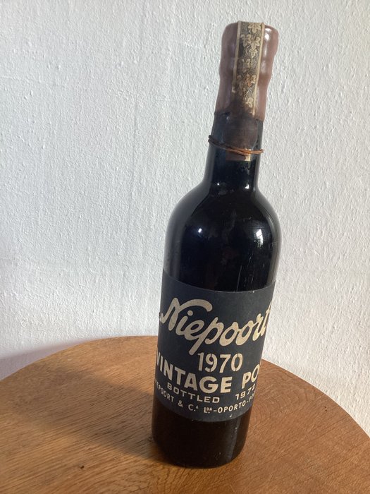 1970 Niepoort's - Oporto Vintage Port - 1 Bottle (0.75L)
