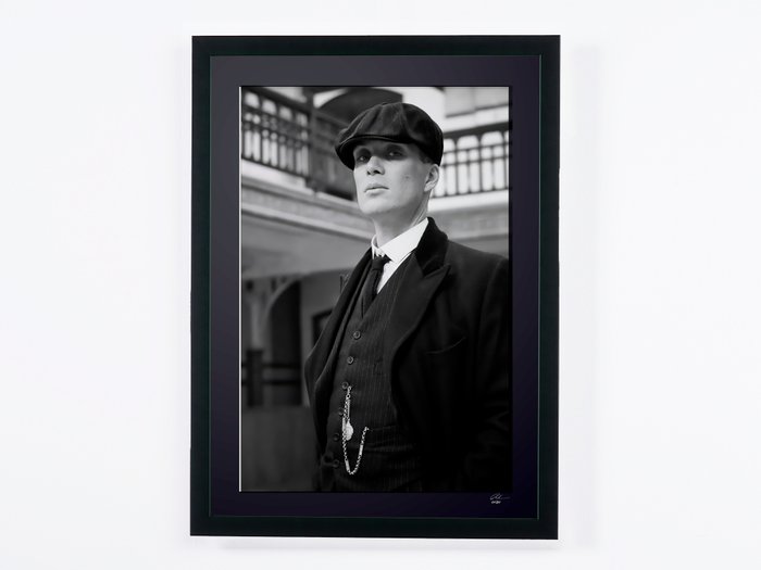 Peaky Blinders - Cillian Murphy as "Tommy Shelby" - Fine Art Photography - Luxury Wooden Framed 70X50 cm - Limited Edition Nr 01 of 30 - Serial ID 17058 - Original Certificate (COA), Hologram Logo Editor and QR Code