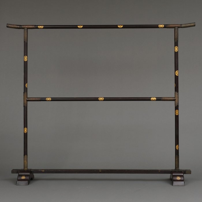 和服衣架 衣架 (ikô) - 漆, 鍍金金屬 - 日本 - 明治時期（1868-1912）