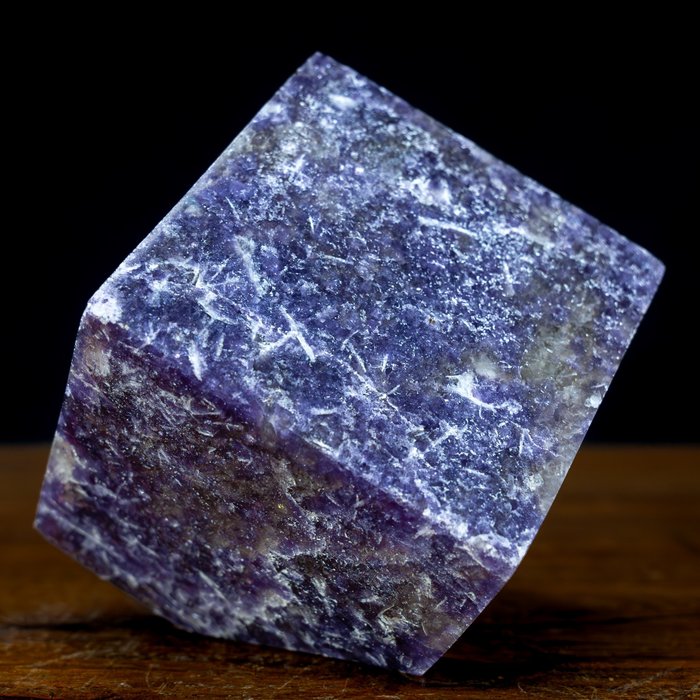 Harvinainen yksisarvinen kivi 100% luonnollinen Kuutio- 611.47 g