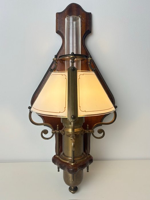 Wandlampe (1) - Antike große ländliche Wandlampe - Glas, Holz, Kupfer, Patinierte Bronze