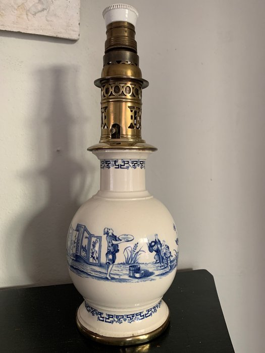 La Lampe Merveilleuse C.P. - Table lamp (2) - Chinoiserie Oil Lamp - Porcelain, copper, tin, glass