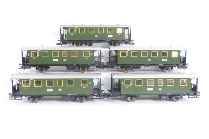 Märklin H0 - 43010/43020 - 模型客運火車 (5) - 5x 巴伐利亞型邊線客車 - DB