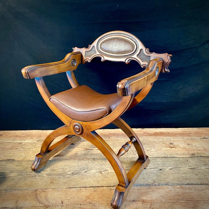 椅子 - 木, 20世纪60年代的萨沃纳罗拉