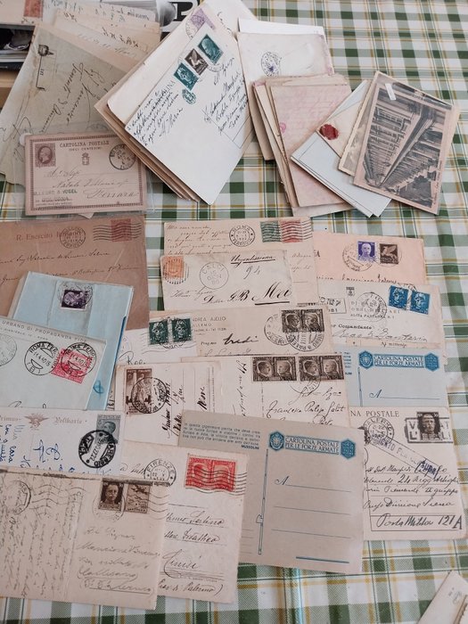 Ιταλία 1877/1944 - Ιστορικό ιταλικών ταχυδρομείων, παρτίδα 90 φακέλων και ταχυδρομική γραφική ύλη.