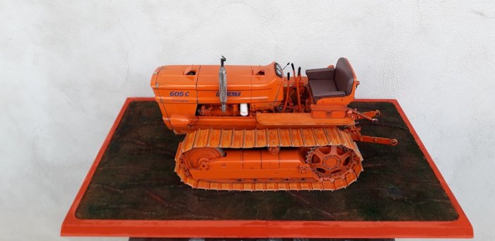 AMT 1:8 - 1 - Model agricultural machinery - Fiat 605 - Please check pictures