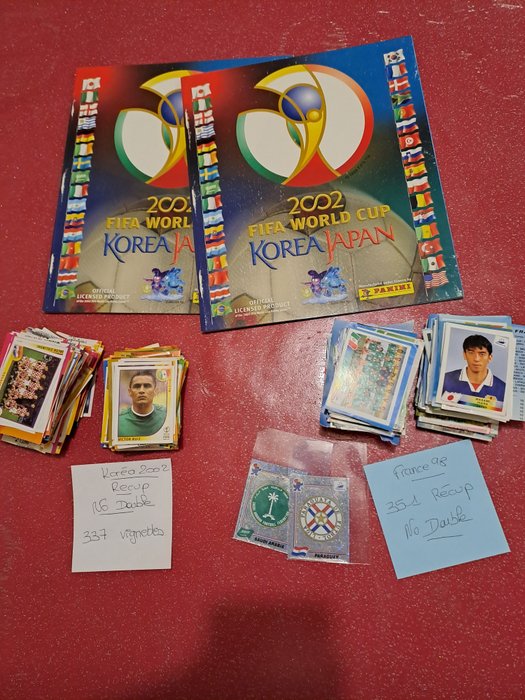 Panini - World Cup France 98 + Korea/Japan 2002 - 2 Empty albums + 688 Loose stickers