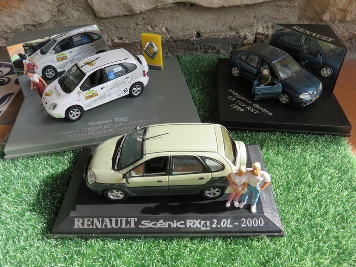 Universal Hobbies 1:43 - 7 - Voiture miniature - Renault Scénic RX4 2.0 ls / Scénic RX4 Prototype "Trophée des Gazelles" Technocentre Renault et - 3 pièces uniques Hors Commerce avec leurs 4 figurines à l'échelle en 2+1 Gratuite