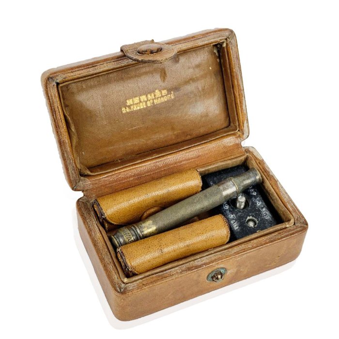 Hermès - Vintage Travel Razor Shaving Set Brown Leather Case Ensemble de rasage