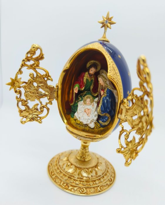 Fabergé-muna - Posliini