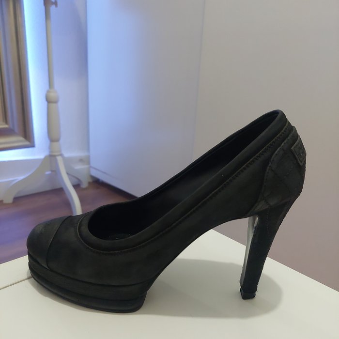 Chanel - Klackskor - Storlek: Shoes / EU 38.5