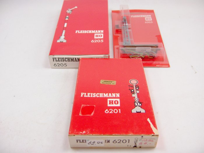 Fleischmann H0轨 - 6201 / 6205 - 信号 (3) - 3个信号