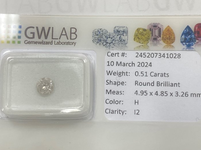1 pcs 鑽石 - 0.51 ct - 圓形 - H(次於白色的有色鑽石) - I2, NO RESERVE PRICE