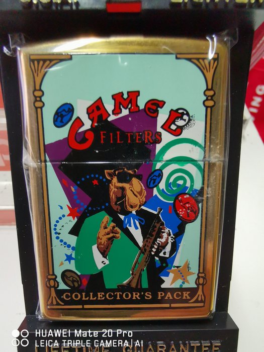 Zippo - Zippo Joe Camel Collector's Pack de 1995 - Brichetă de buzunar - Acier cuivré brossé et peint