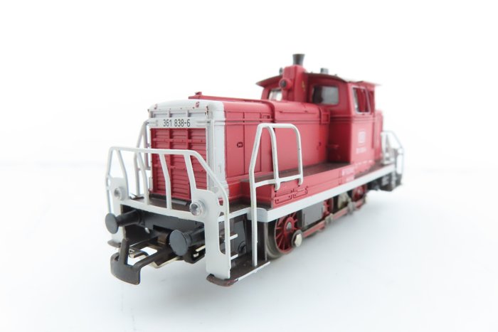 Märklin H0 - 3131 - Locomotora diésel (1) - BR 361 con acoplamientos télex - DB