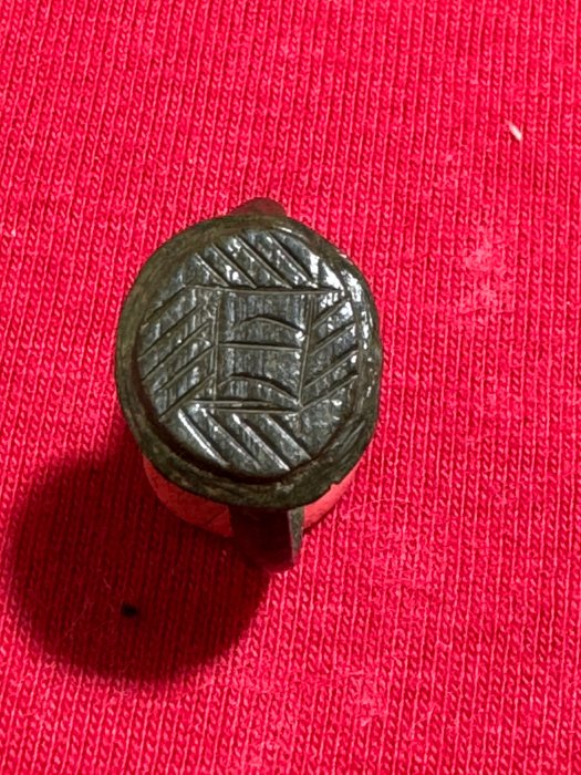 中世紀，十字軍時代 青銅色 戒指