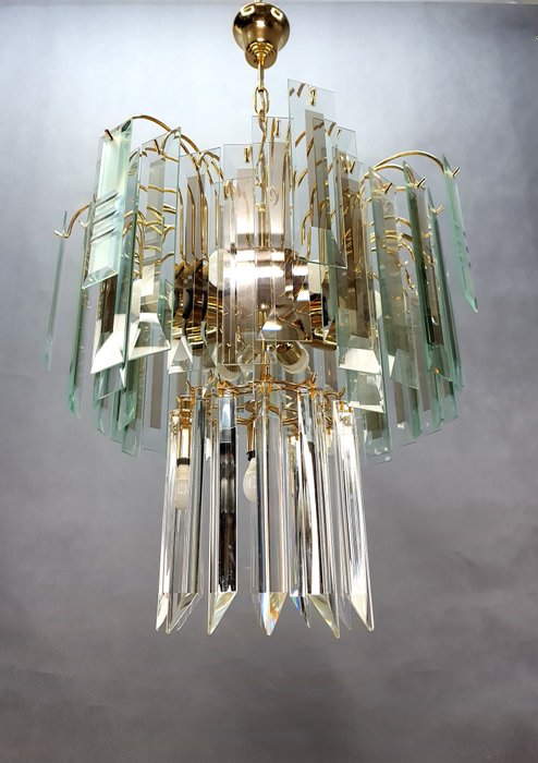 Chandelier (1) - Beautiful Crystal Pendant Lamp (height 90 cm, diameter 56 cm) - Brass, Crystal
