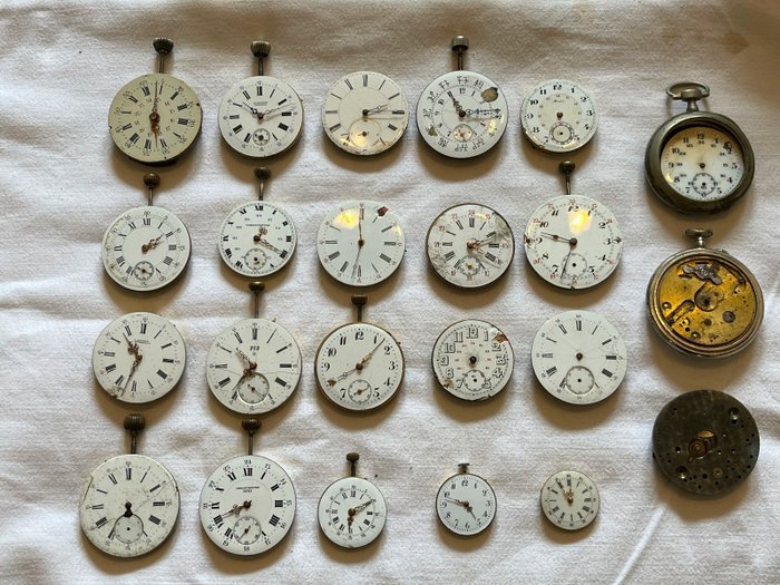 Set of 23 hand & key winding pocket watches movements calibers - 1880-1959