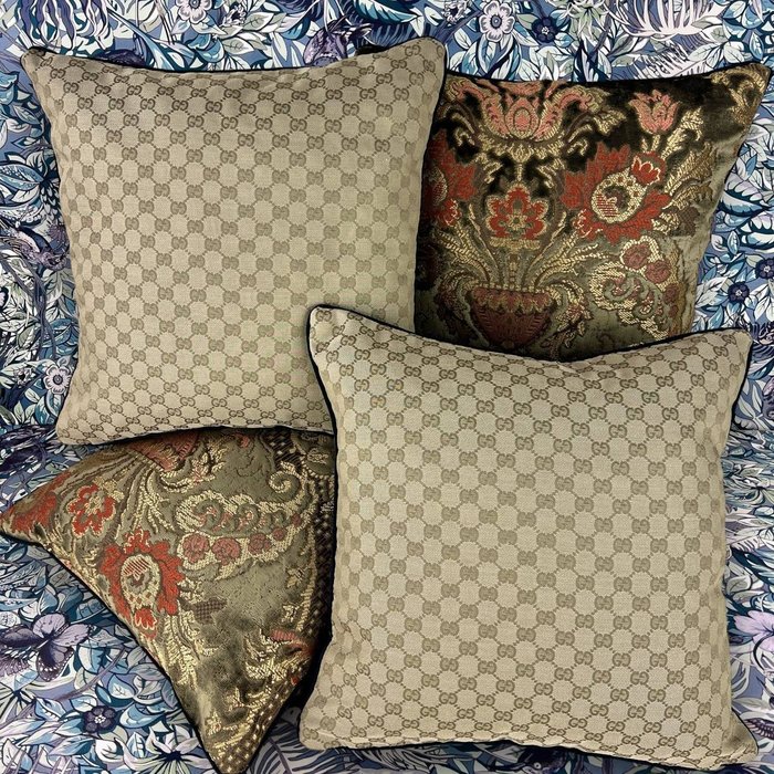 Gucci - Limited Edition - New set of four - Cushion