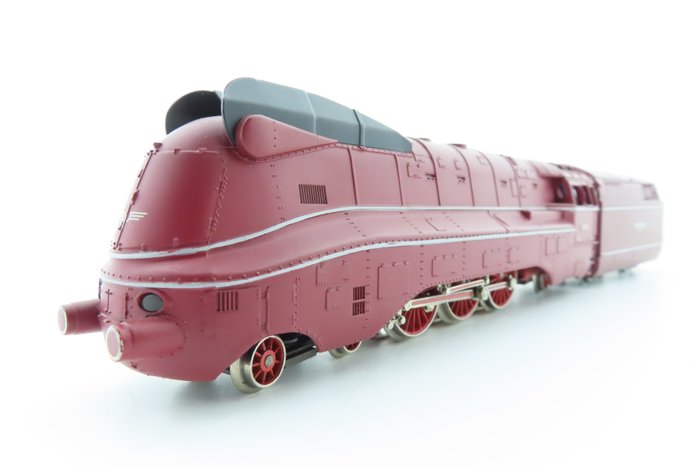 Märklin H0 - 3089 - Dampflokomotive mit Tender (1) - BR 03, Streamline, Digital - DRG