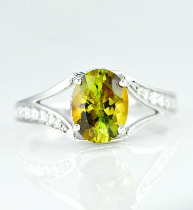 Ring - 14 kt Weißgold Turmalin - Diamant 