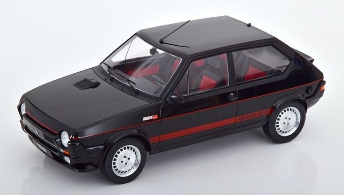 MCG 1:18 - 1 - Modellbil - Fiat Ritmo TC125 Abarth - 1983