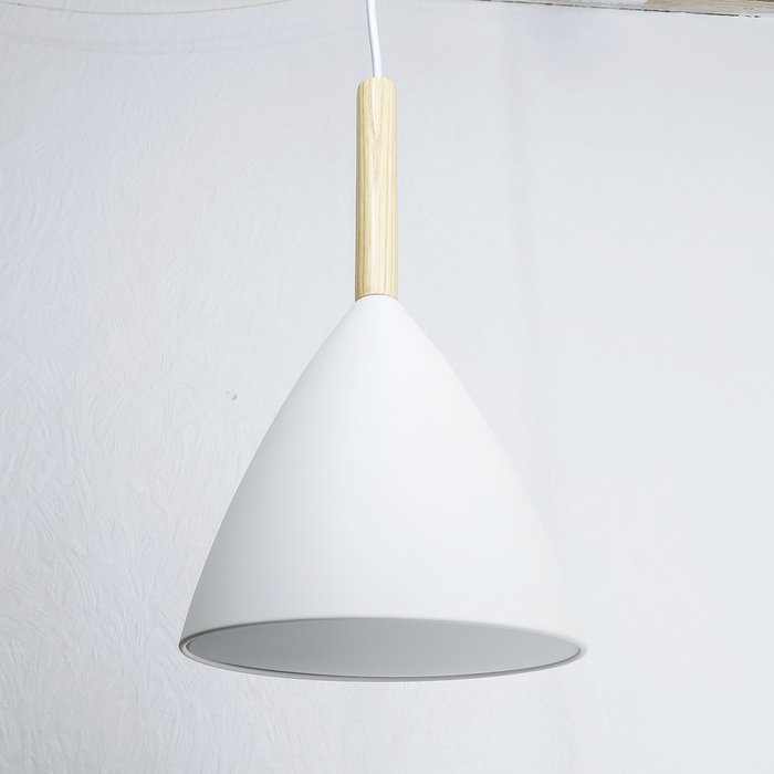 Bønnelycke MDD - Hengende lampe - Pure 20 - Hvit versjon - Metall, Tre