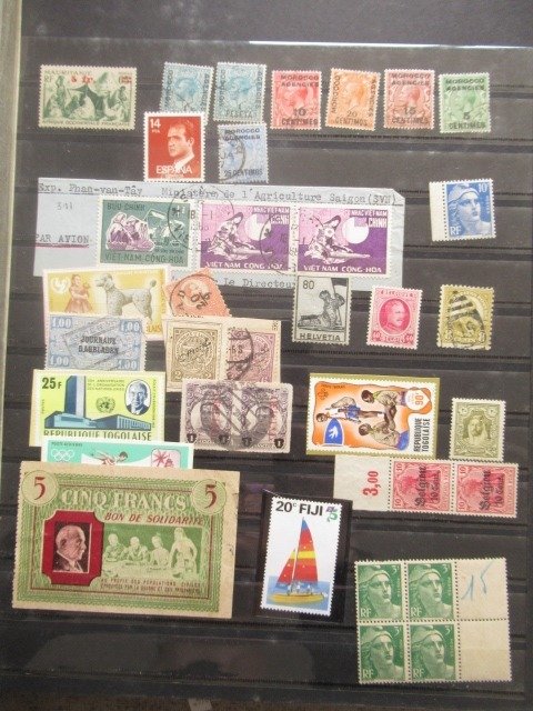Mundo  - Coleção de selos
