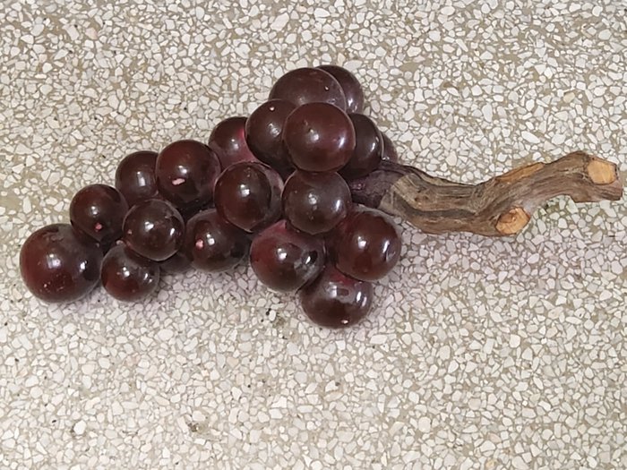 Ozdoba środka stołu  - Alabastrowy owoc winogron, drewno