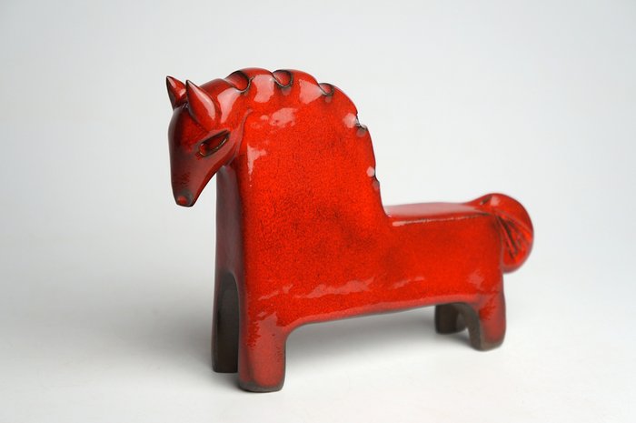 Urszula Despet - 雕刻, Red Horse - 12 cm - 陶瓷 - 2024