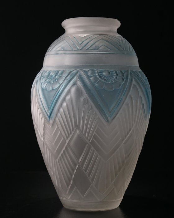 Etaleune Paris, France, 1920s, Art Deco - Vase -  „Chevron“  - Glas