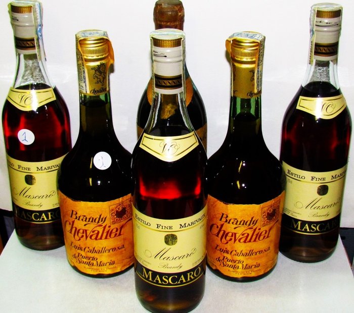Antonio Mascaró C. - Luis Caballero, S.A. - Hijos de Jiménez Varela, S.L. Official bottling - Chevalier, Varela, Mascaró VO  - b. Lata 2000â€“2009, Lata 80. - 70cl, 75cl - 6 buteleki