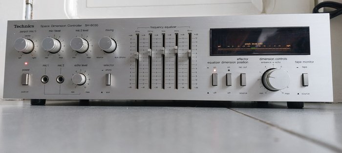 Technics - SH-8030 - Controlador de Dimensão Espacial - Componente de áudio
