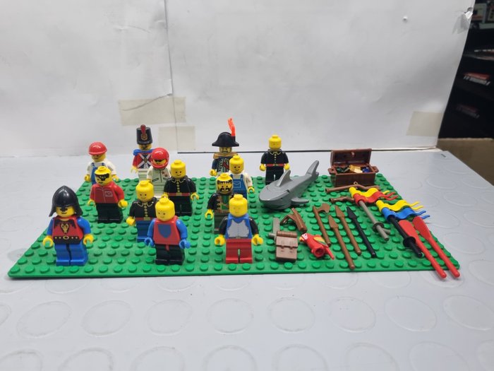 Lego - Minifigures Castle, Pirati, Towen - 1980-1990 - Dánia