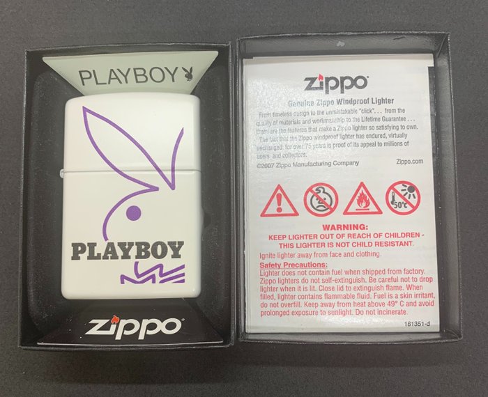 Zippo - 芝宝 - Zippo lighter 2011 Playboy - 打火机 - 黄铜
