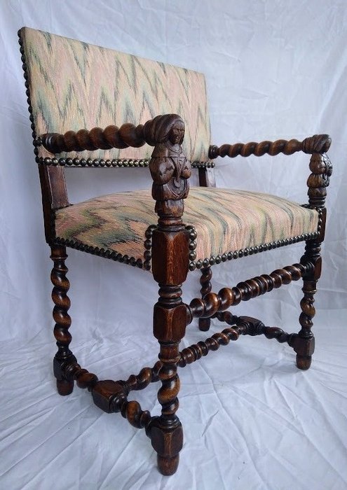 椅子 - 路易十三风格的椅子，称为“caquetoire 或 caqueteuse chair” - 纺织品, 胡桃木, 钢, 黄铜
