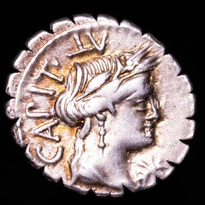República Romana. C. Marius C. f. Capito. Denarius serratus Minted in Rome, 81 B.C Ploughman driving two oxen left; numeral (XXXXI) as control mark above;