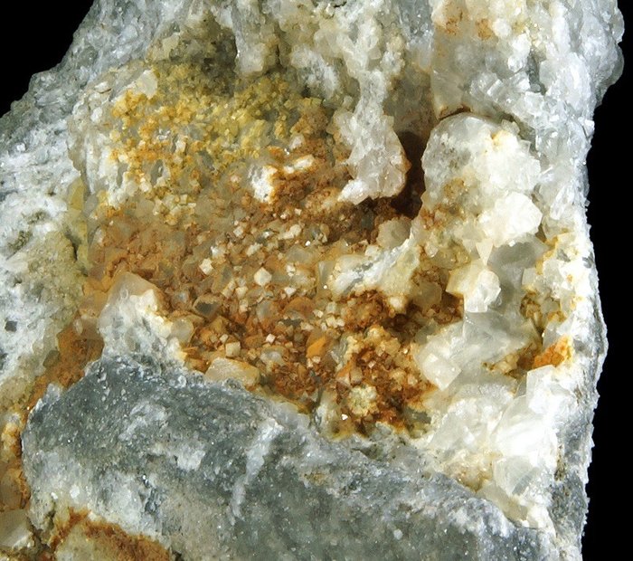 Chabazite 矩陣晶體 - 高度: 130 mm - 闊度: 80 mm- 447 g - (1)