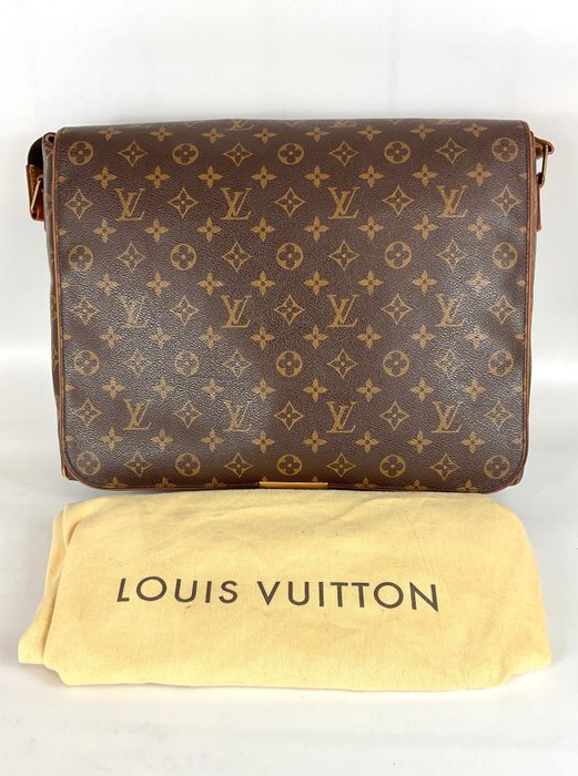 Louis Vuitton - Abbesses - Olkahihnallinen laukku