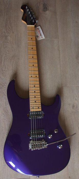 Vintage - V6M24PU HH Boulevard Purple ReIssued Series, Reverse Headstock -  - Guitare électrique