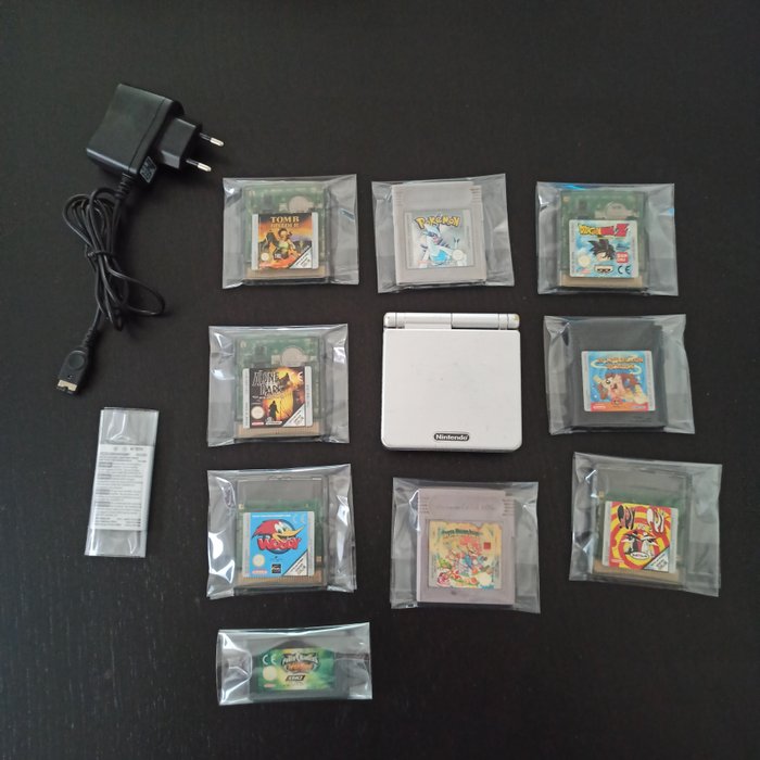 Nintendo - Game Boy Advance SP + GIOCHI - Videospill konsoll
