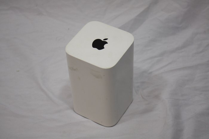Rare find: AirPort Time Capsule, 5th Generation - Model A1470 - With 3TB Storage - Macintosh