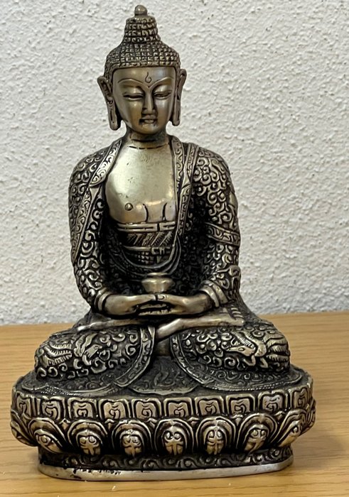 Bronze Shakyamuni Buddha 14 cm, versilbert - 黄铜色 - 尼泊尔