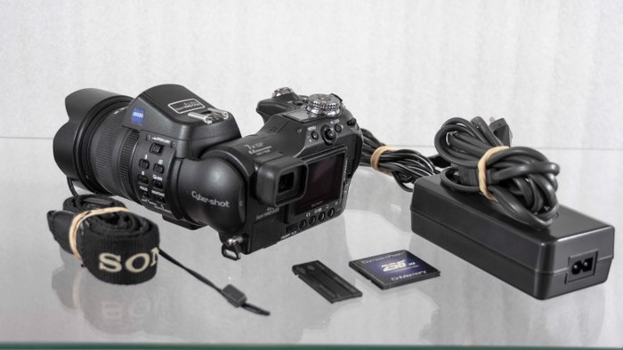 Sony DSC-F828 Cyber-shot | Câmera híbrida digital