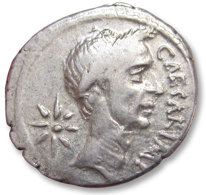 República Romana (Imperatorial). Júlio César. Denarius lifetime issue struck circa February 44 B.C. in Rome, shortly before his assassination